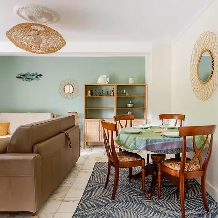 Cote Jardin - Terrasse, Calme Et Cosy Deauville