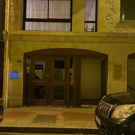 Cote Jardin - Terrasse, Calme Et Cosy 公寓 多维尔