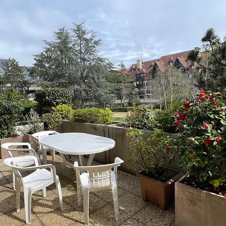 Cote Jardin - Terrasse, Calme Et Cosy