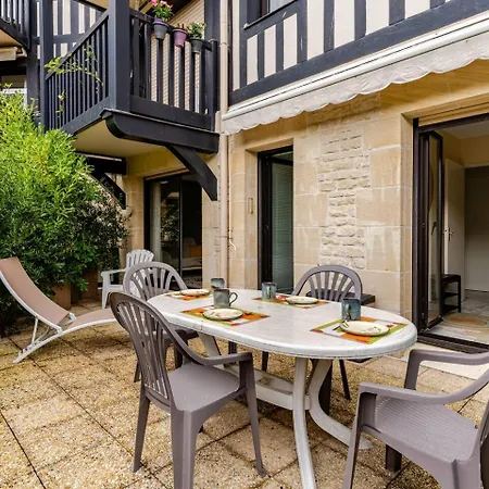 Côté Jardin - Terrasse, Calme Et Cosy Apartamento