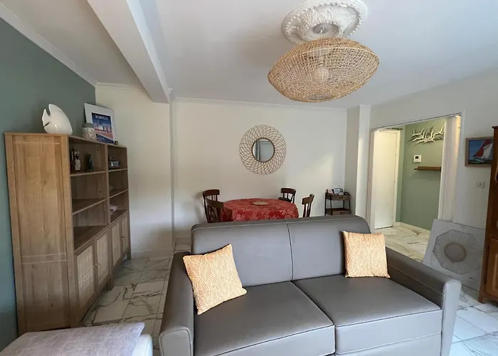 Cote Jardin - Terrasse, Calme Et Cosy 公寓 *