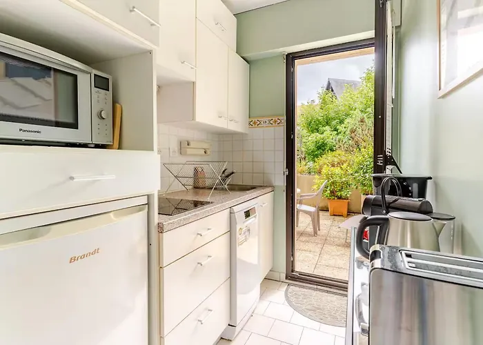 Cote Jardin - Terrasse, Calme Et Cosy 公寓 多维尔