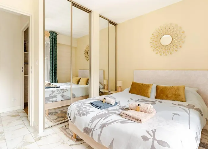 Apartamento Côté Jardin - Terrasse, Calme Et Cosy *